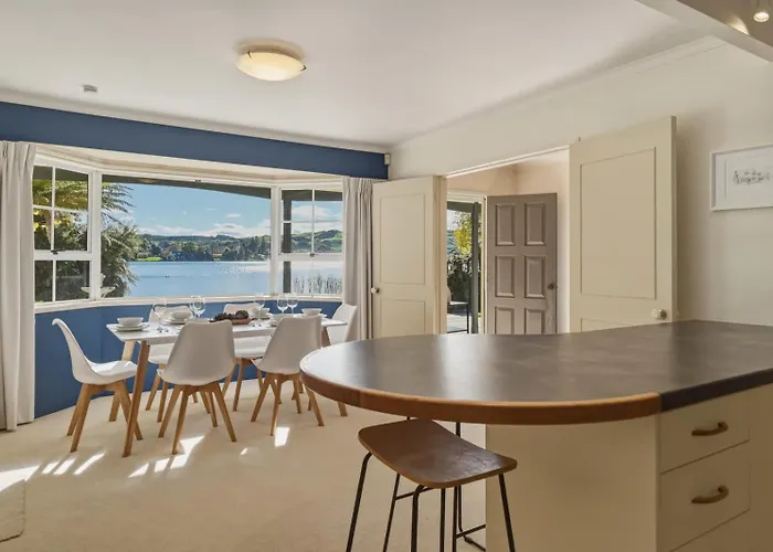 Okawa Bay Waterfront - Absolute Lakefront With Jetty 10min From Hells Gate