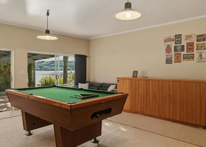 Okawa Bay Waterfront - Absolute Lakefront With Jetty 10min From Hells Gate * Rotorua